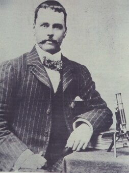 13 ��� 1857 ���� ������� ���������� ����-����������� ������� ���� (Ronald Ross) (1857-1932)